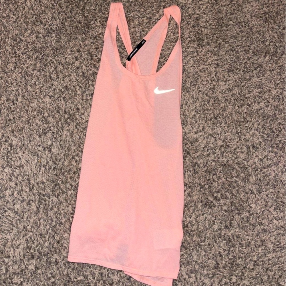 Nike tank